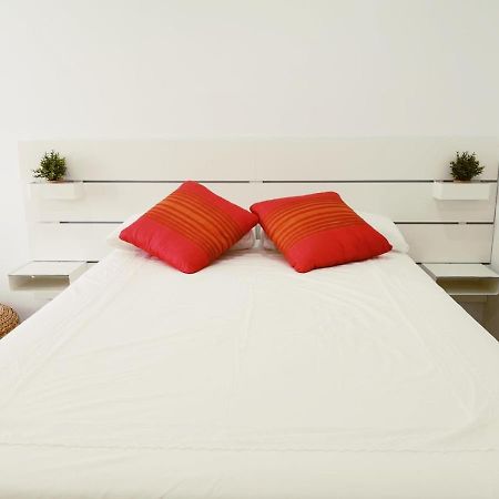 Ferienwohnung Luminoso Apartamento Cerca Del Centro Málaga Exterior foto